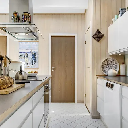 Three-bedroom In 펜션