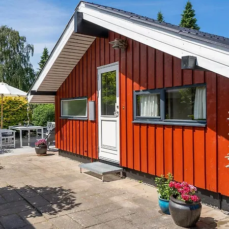 Three-bedroom In *